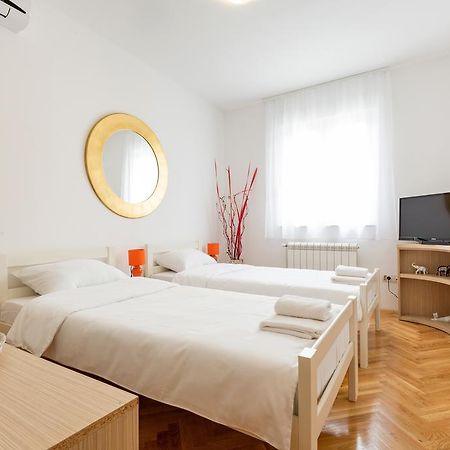 Dolce Vita Luxury Suites 贝尔格莱德 外观 照片